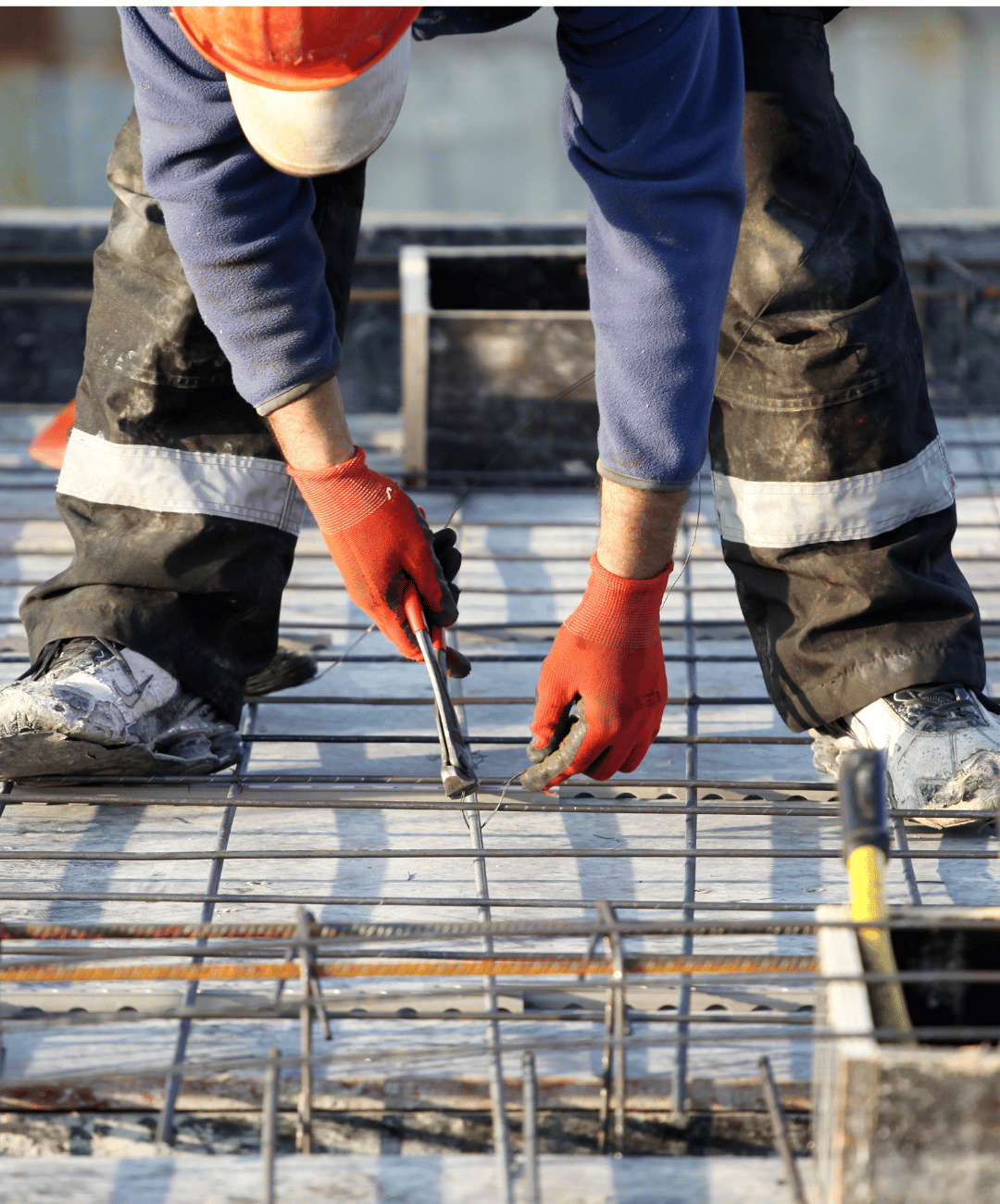 Washington Building contractor working on a project